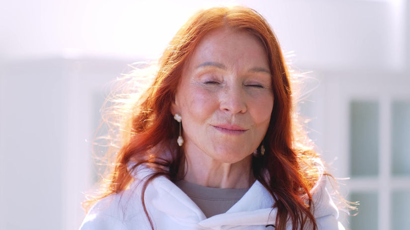 pexels-anna-shvets-5516426